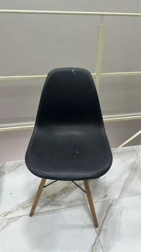 Cadeira Preta