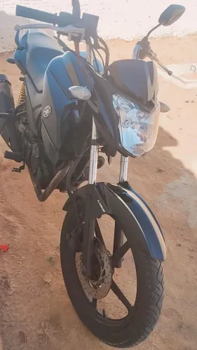 Vendo ou troco por carro