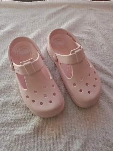 Crocs n° 32 (J1)