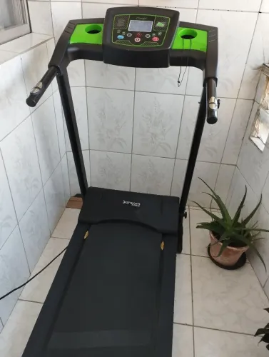 Esteira Dream Fitness Concept 2.5 (usada)