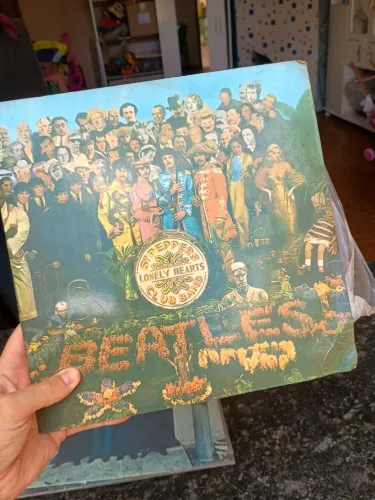 LP The Beatles "Sgt Peppers lonely heart club Band", álbum raro em ótimas condições