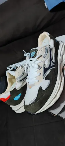 Tênis Mizuno tamanho 43