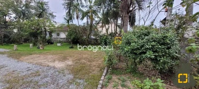 Terreno para venda no bairro Bela Vista, na cidade de Palhoça/SC.