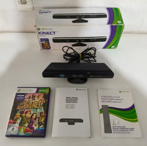 Sensor Kinect com caixa e jogo 