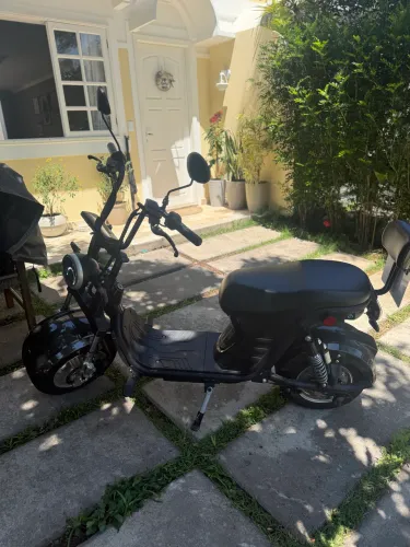 Scooter elétrica