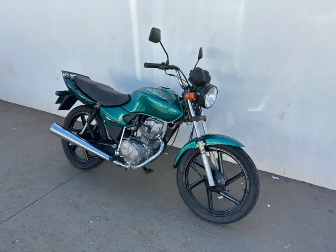 Vendo ou troco por MOTO Honda CG Titan 125 KS Extra c/ 2026 Pago