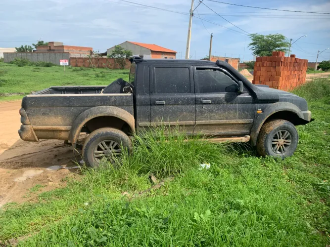 Mitsubishi L200 GLS 2.5 4X4 CD Diesel 2007