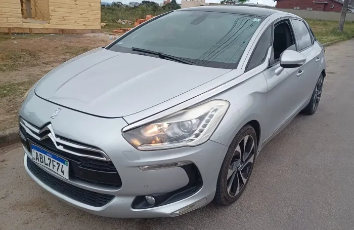 Citroen DS5 1.6 Turbo 16V 5P Aut. 2014