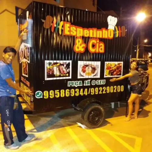 envelopamento de carrinho e balcao e strands faixaDAS E LONAS