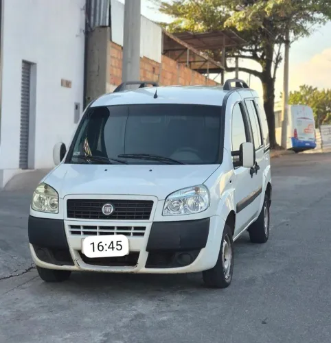 Fiat Doblo Essence 1.8 Flex 16V 5P 2012