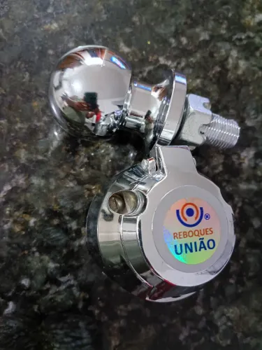 Esfera bola tomada reboques união