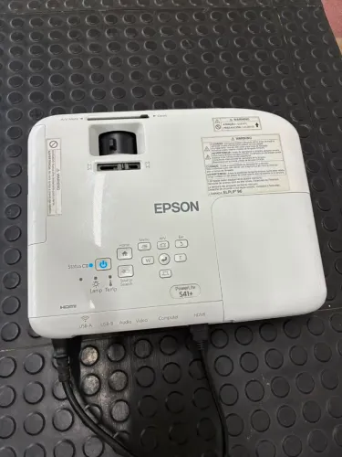 Projetor EPSON S41+