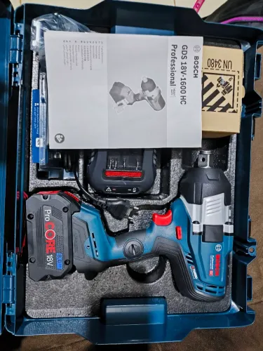 Vendo Chave de Impacto Bosh GDS 18V-1600HC