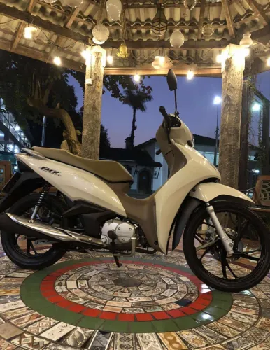 Honda Biz 125 Flex 2024 - Apenas 7k km - Na Garantia de Fábrica!