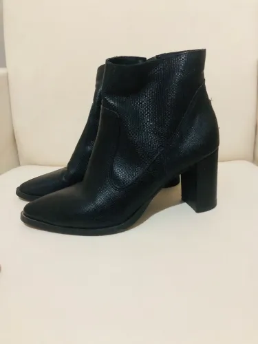 Bota de couro super nova