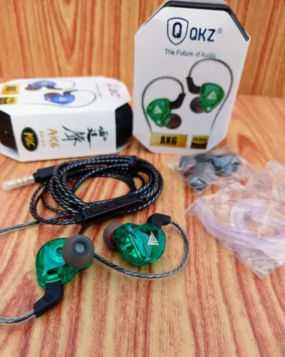 Fone de Ouvido QKZ