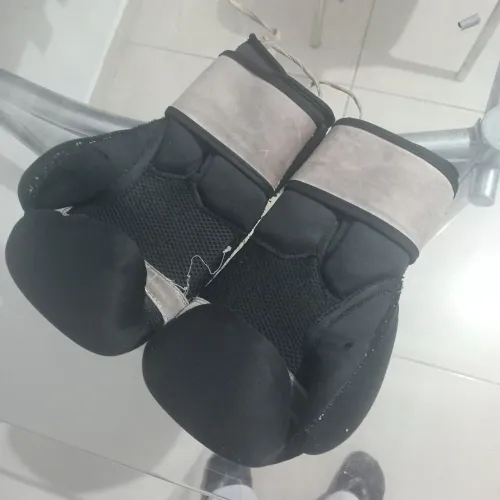 Luva de boxe u muay thay