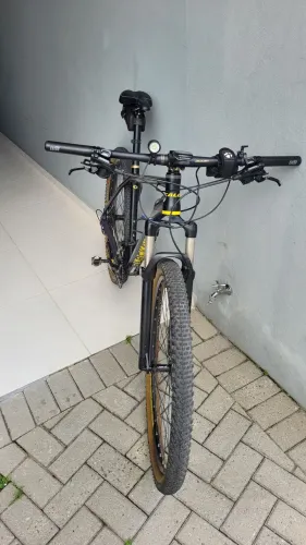 Bicicleta Caloi Blakburn