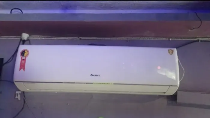 Ar condicionado 30mil btus Agratto 220V