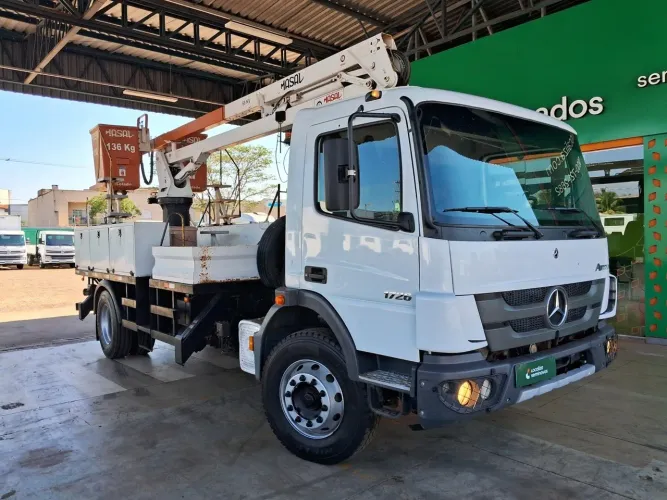 Mercedes-benz Atego 2022