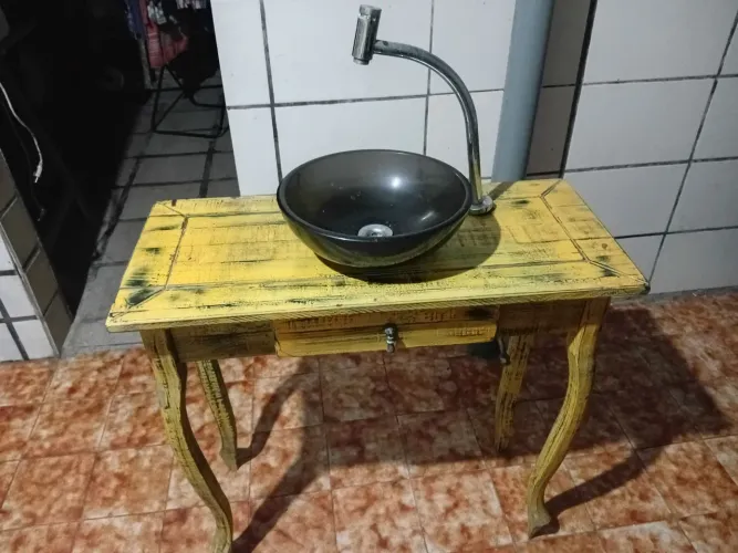 Mesa com Cuba
