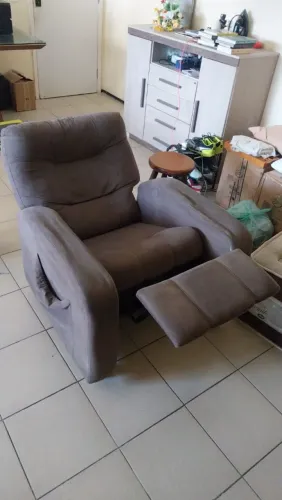 Poltrona reclinável
