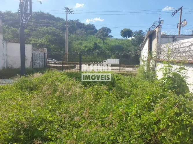 Terreno a 100m da Arena MRV.