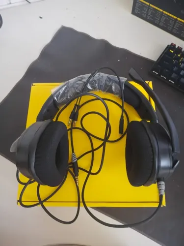 Headset Gamer Corsair Void Elite Stereo - Na Caixa (Pouco Usado)
