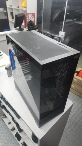 Gabinete Gamer Nexus - Estilo Aquário (Vidro Temperado) Impecável