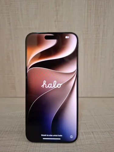 iPhone 15 Pro Max 256GB - Excelente Estado