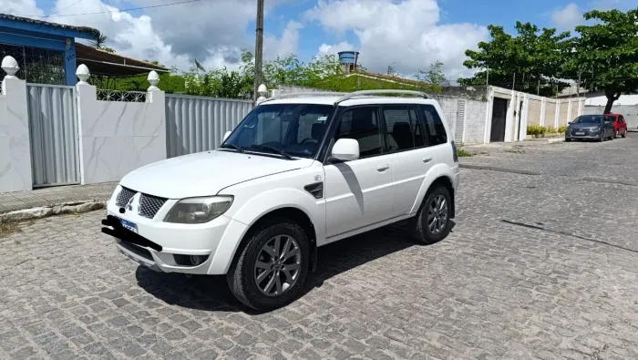 Mitsubishi Pajero TR4 2.0 Flex 16V 4X2 Aut. 2013