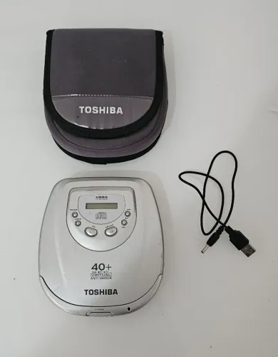 Discman Portátil Toshiba Semp Com Case e Cabo (Não Lê Disco / Para Conserto)