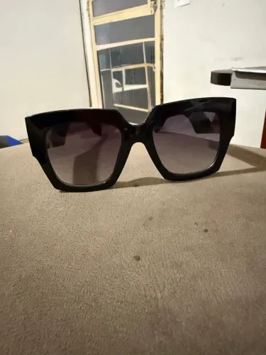 Vendo Óculos de sol