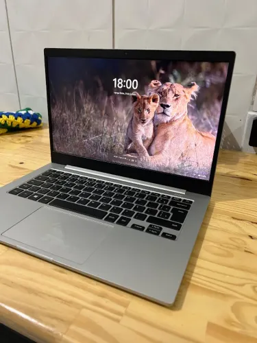 Notebook Samsung Galaxy Book Go 14? Full HD - Excelente - Carregador Original