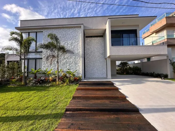 Casa para Venda em Peruíbe, Bougainville Residencial IV, 4 dormitórios, 4 suítes, 1 banhei