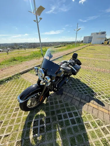 Harley-Davidson Heritage Classic Flhc 2025
