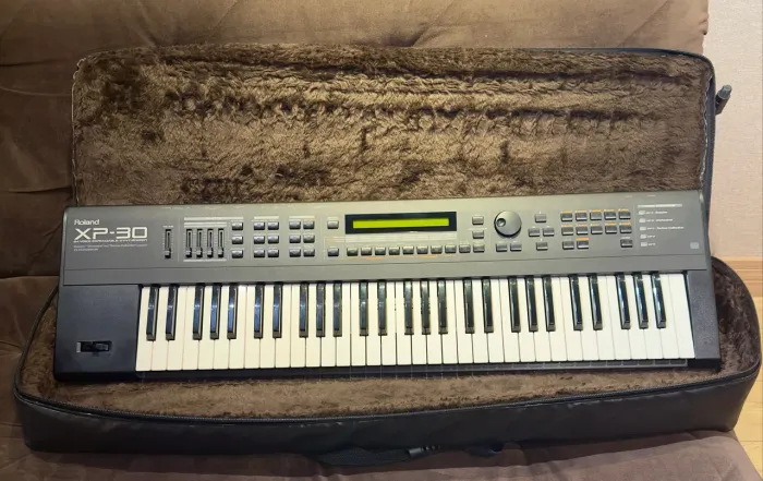 Roland XP-30