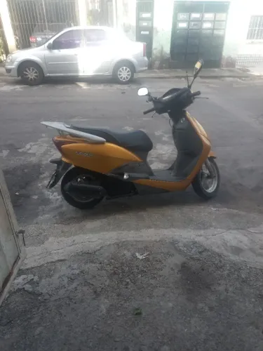 Vendo scooter ? Honda 110