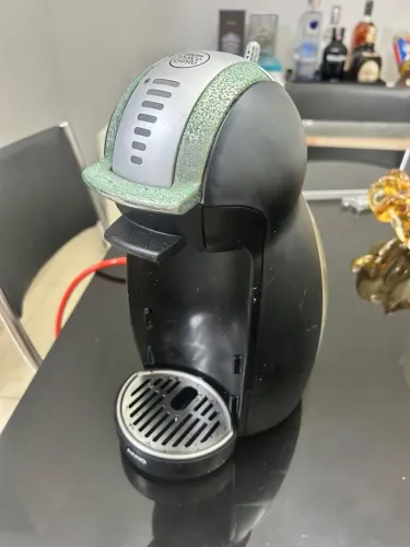 Cafeteira Arno Dolce Gusto Usada