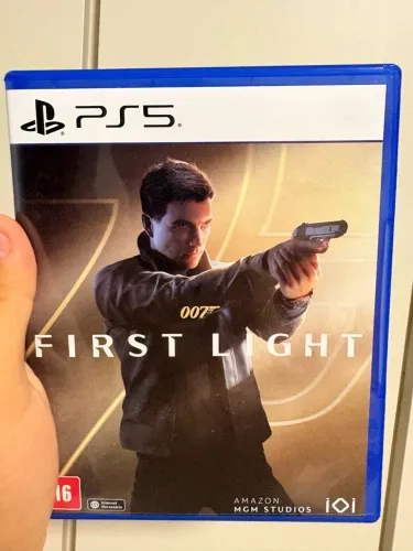 007 First Light - Mídia Física