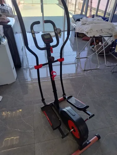 Elíptico Polishop novo