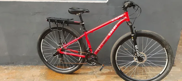 Vendo bicicleta aro 29 semi nova