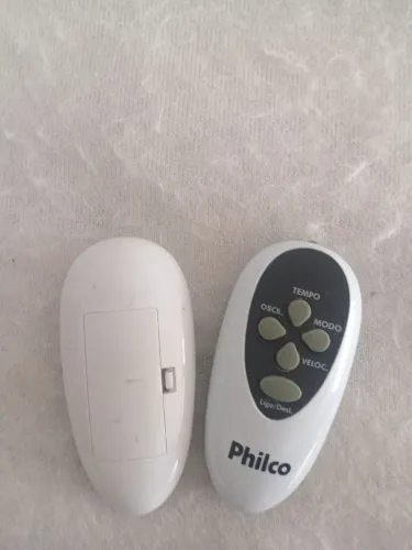 controle remoto para um climatizador de ar da marca Philco