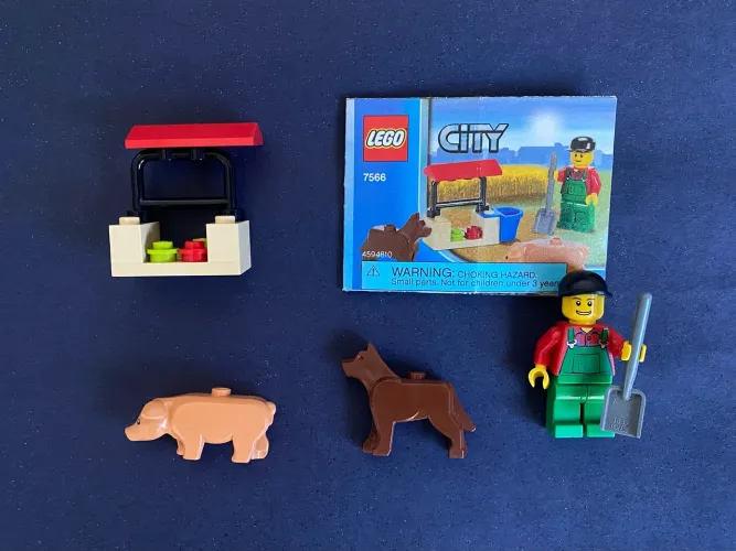 LEGO City 7566: Fazendeiro
