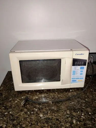 Microondas funcionando perfeitamente entrego