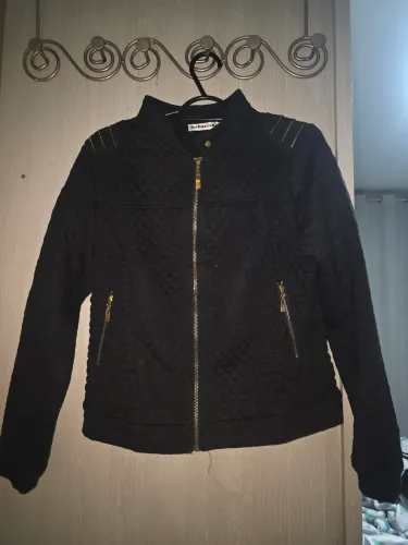 Blusa feminina de frio pouquissimo isada tamanho M preta