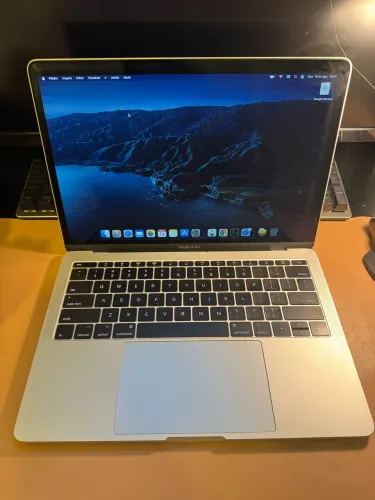 MacBook Pro 2017 - i5