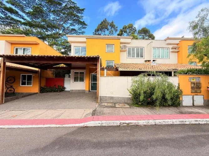 Casa Ampla com 4 Quartos no Condomínio Aldeia dos Marabás  Laranjeiras, Serra/ES