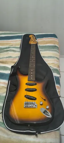 Guitarra Washburn