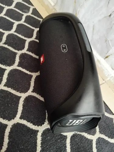 JBL BOMOMBOX 2